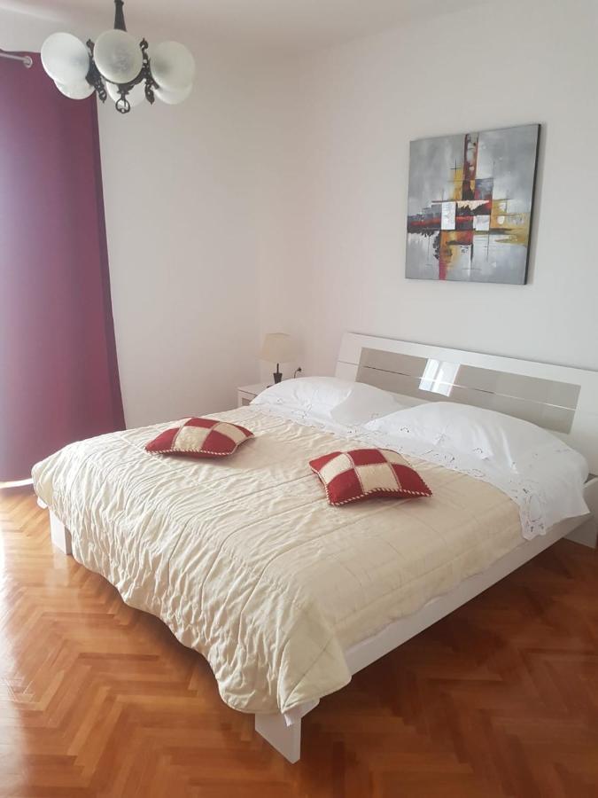 Apartments Duje Sumpetar Екстериор снимка